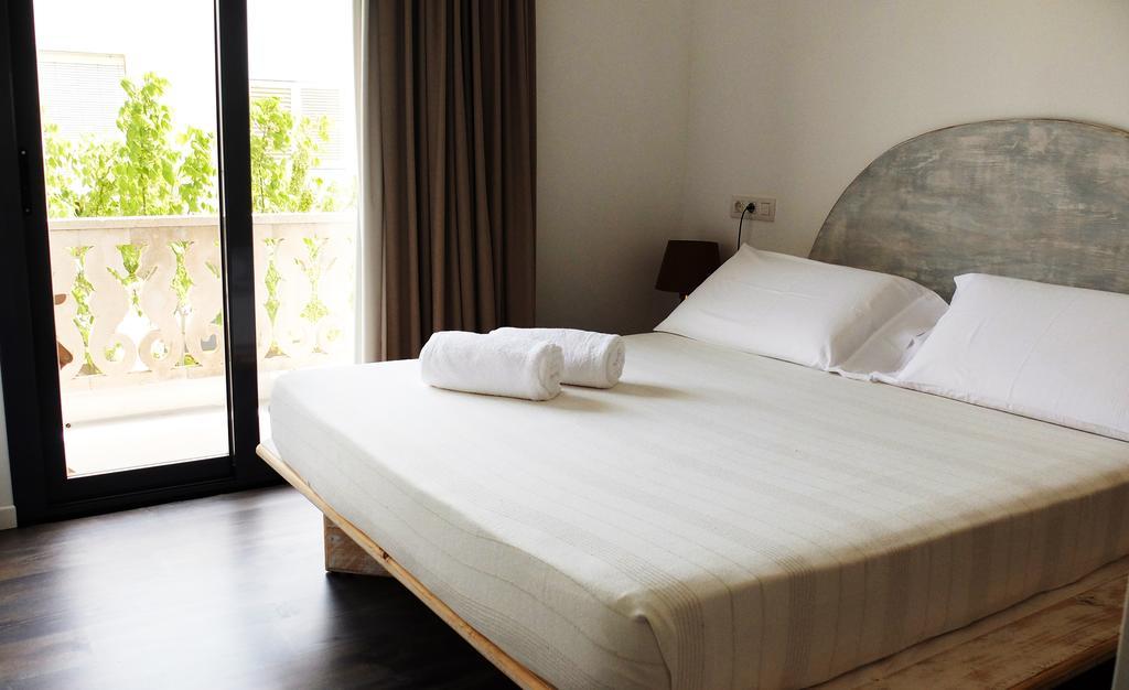 Hostal Bon Sol سانت فيران دي سيس روكيه المظهر الخارجي الصورة